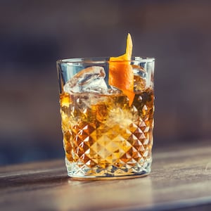 190811-rothbaum-rum-old-fashioned-hero_htxcdz