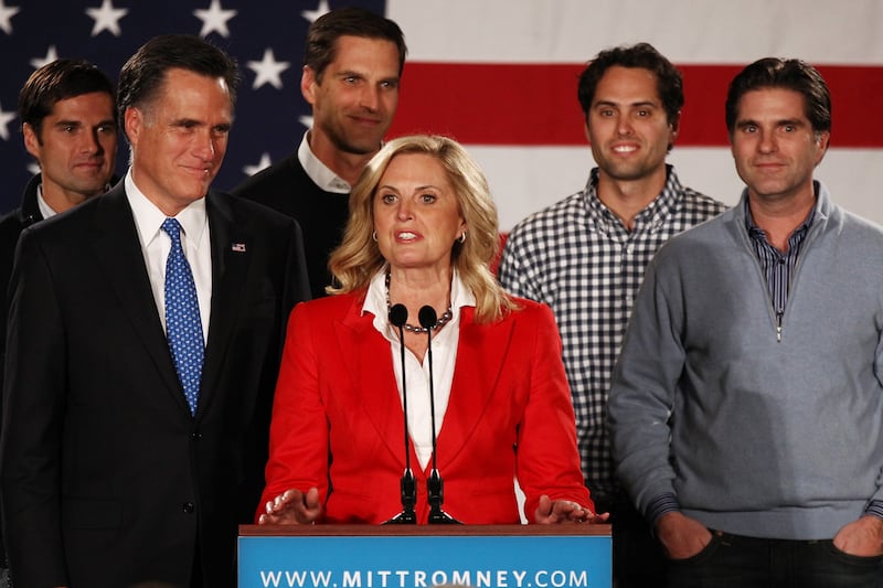 galleries/2011/08/24/mitt-romney-s-sons/romney-family-ann-romney_u9qzyk