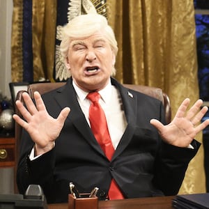 180525-Baldwin__SNL_Should_Get_Someone_Else_to_Play_Trump-hero_zu9gq3