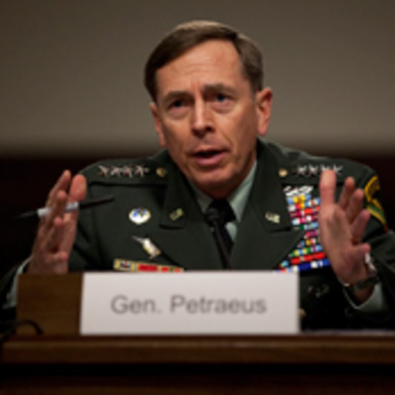 articles/2010/06/23/petraeus-no-loose-lips/knickmeyer-petraeus_109270_b9ahfw