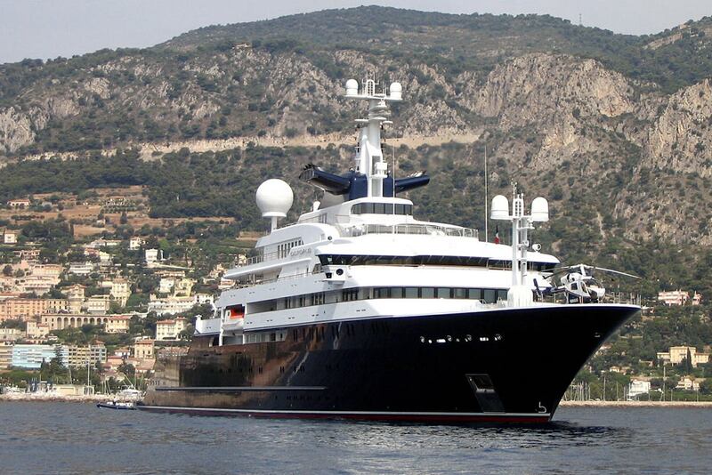 galleries/2010/08/12/world-s-20-biggest-yachts/largest-yachts---octopus_hq8nmq