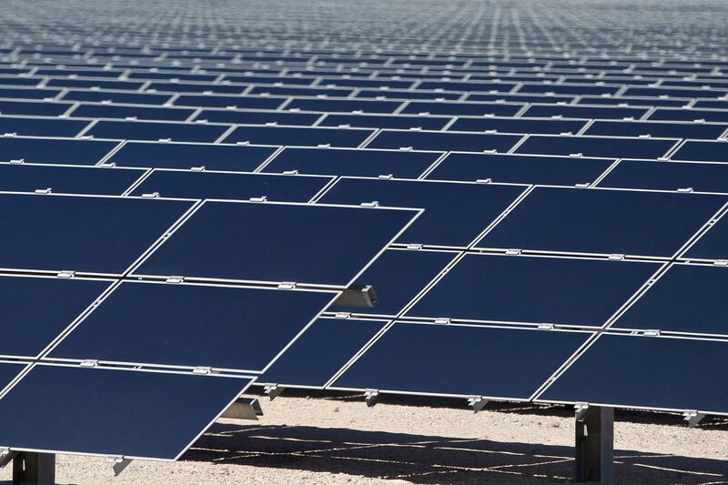 articles/2014/04/24/solar-power-burns-old-utilities-business-models/140423-solar-panels-tease_tozkjr