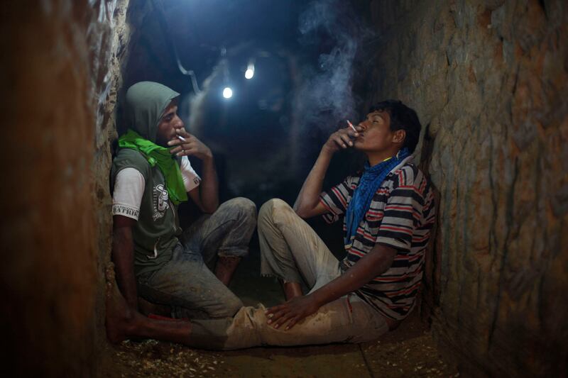 galleries/2014/07/18/gaza-underground-a-look-inside-palestinian-smuggling-tunnels-photos/140718-gaza-tunnels-8_nuzvby