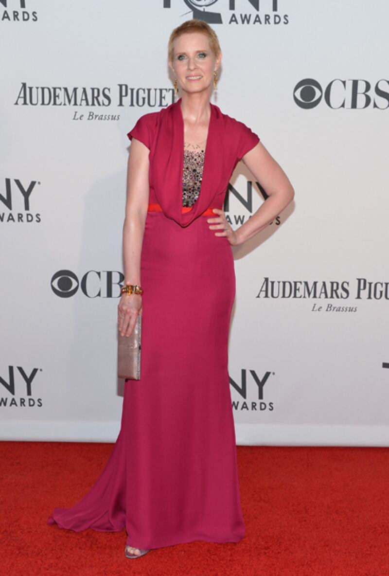 galleries/2012/06/10/2012-tony-awards-red-carpet-neil-patrick-harris-bernadette-peters-and-more-photos/tony-awards-red-carpet-cynthia-nixon_kjplqw