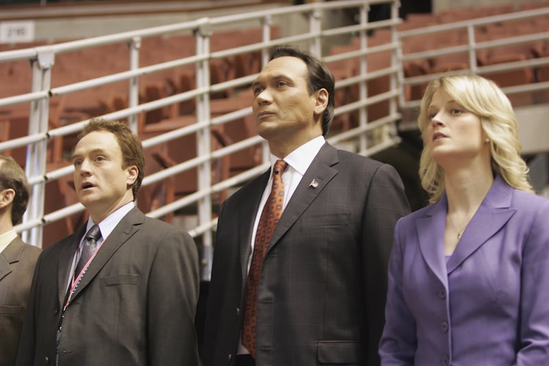 Bradley Whitford, Jimmy Smits, and Teri Polo.