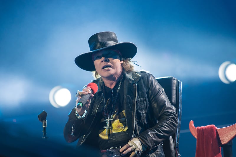 galleries/2016/06/08/axl-rose-wants-unflattering-pics-removed/160608-axel-rose4_g7apgs