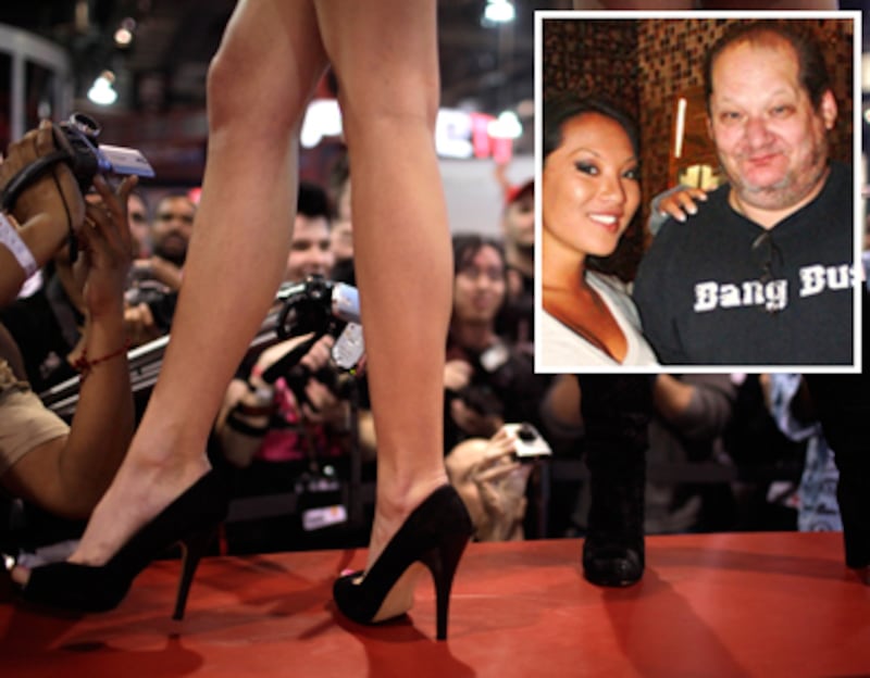 articles/2011/01/08/avn-awards-at-porns-biggest-weekend-with-mark-spiegler/abowitz-avn-awards_151524_y16a3q