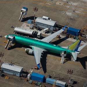 191011-irving-737max_uyj8el