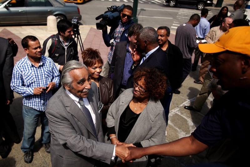 articles/2012/05/31/charlie-rangel-s-toughest-battle-trying-to-win-a-majority-latino-district/charlie-rangel-campaigns-murphy_n1tkgz