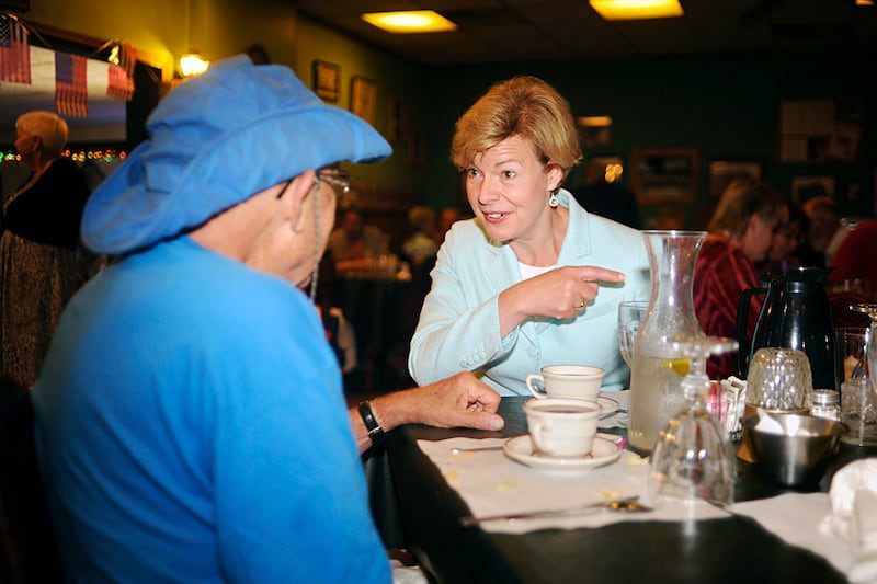 articles/2012/08/20/tammy-baldwin-s-bid-to-become-u-s-senate-s-first-out-lesbian/tammy-baldwin-goldberg-teaser_cdmtfg