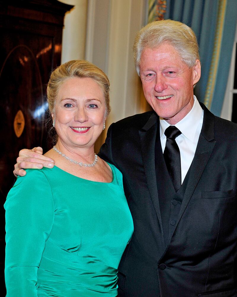 galleries/2012/05/10/hillary-clinton-s-style-evolution-photos/130222-hillary-style-green-dress_yrkgki