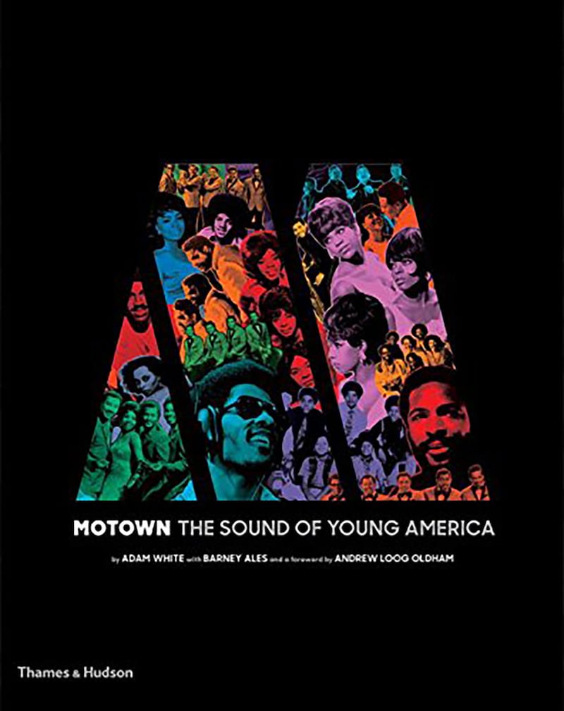 galleries/2016/09/16/when-motown-taught-america-how-to-dress/160916-motown-style-cover_ec16f8