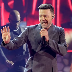 A photo of Justin Timberlake performing