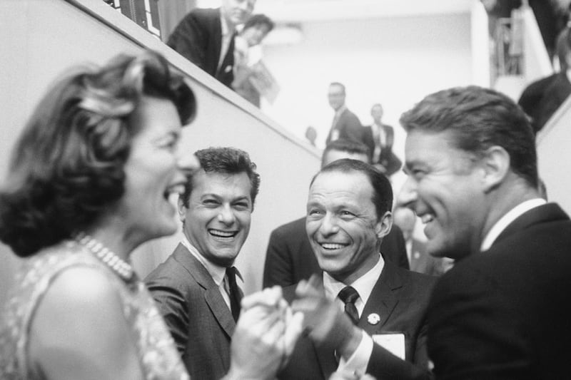 galleries/2012/09/03/stars-who-shined-at-the-democratic-national-convention-photos/stars-at-the-democratic-national-convention-sinatra_laiadw