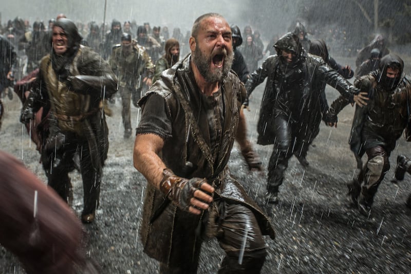 articles/2014/03/28/noah-review-an-ambitious-flawed-biblical-tale-that-you-have-to-see/140326-romano-noah-tease_d9ynxa