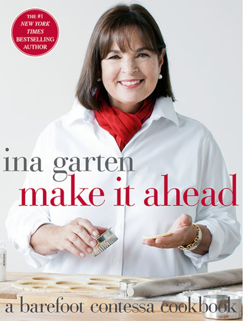 articles/2014/11/30/the-barefoot-contessa-knows-how-to-make-us-crumble/141127-garten-recipe-book-embed_t8mo7l