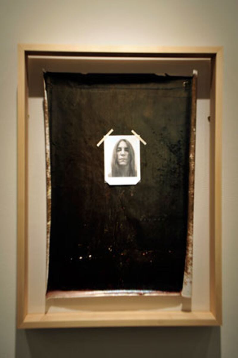 galleries/2010/01/08/patti-smith-and-steven-sebring-objects-of-life/patti-smith-15_hxcg2a