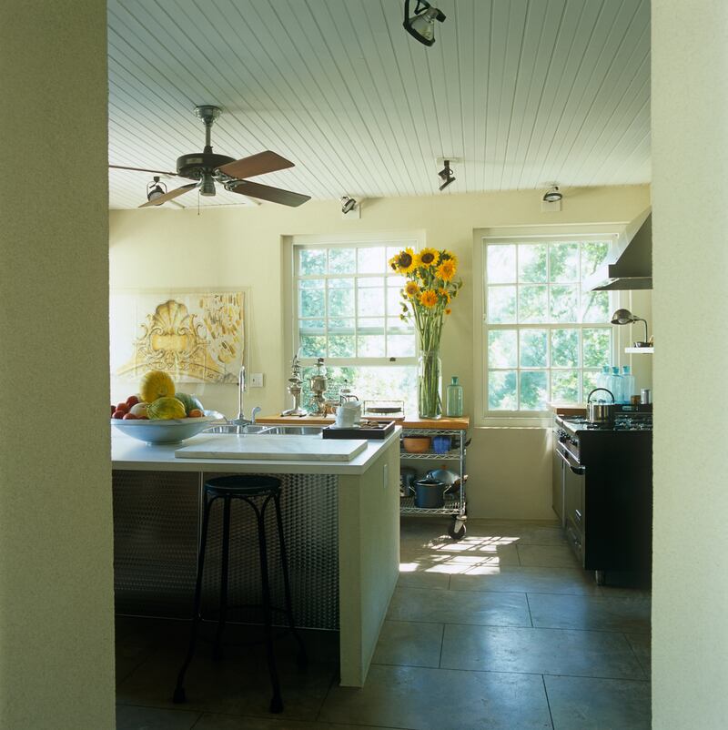 galleries/2013/07/12/omg-i-want-this-house-amagansett-photos/130711-omg-house14_tprwai