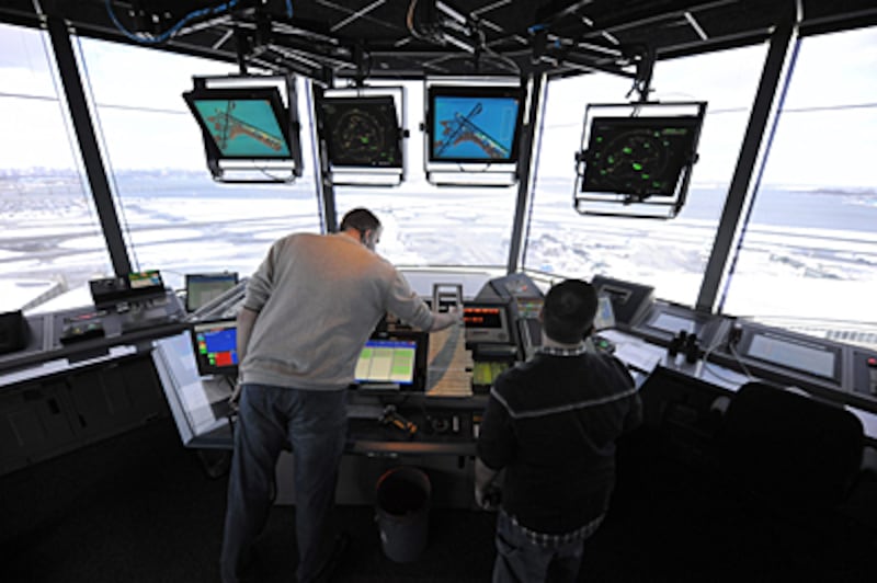 articles/2011/04/30/air-traffic-controller-speaks-what-really-happens-on-the-job/richards-air-traffic-controllers_176200_i9tb7q