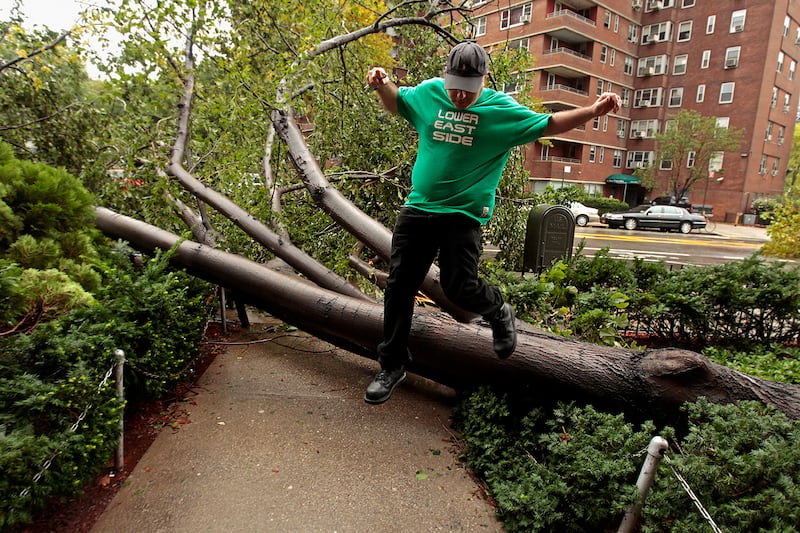 galleries/2011/08/26/hurricane-irene-photos/irene-photos-les-nyc_ea6mwj