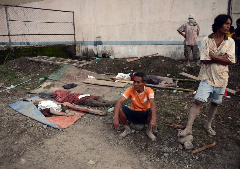 galleries/2012/12/05/typhoon-bopha-slams-philippines-photos/05typhoon7-2560_f5buqt