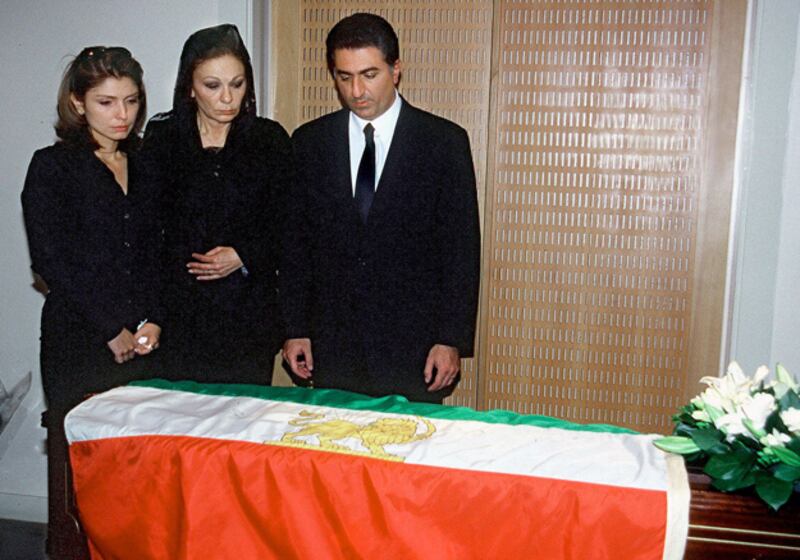 galleries/2009/06/16/farah-pahlavi-iran-s-exiled-queen/farah-pahlavi-6_h0mjcb