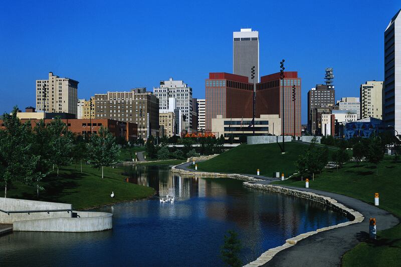 galleries/2012/05/26/the-best-cities-for-summer-jobs-2012/summer-jobs-cities-omaha_rdzl93