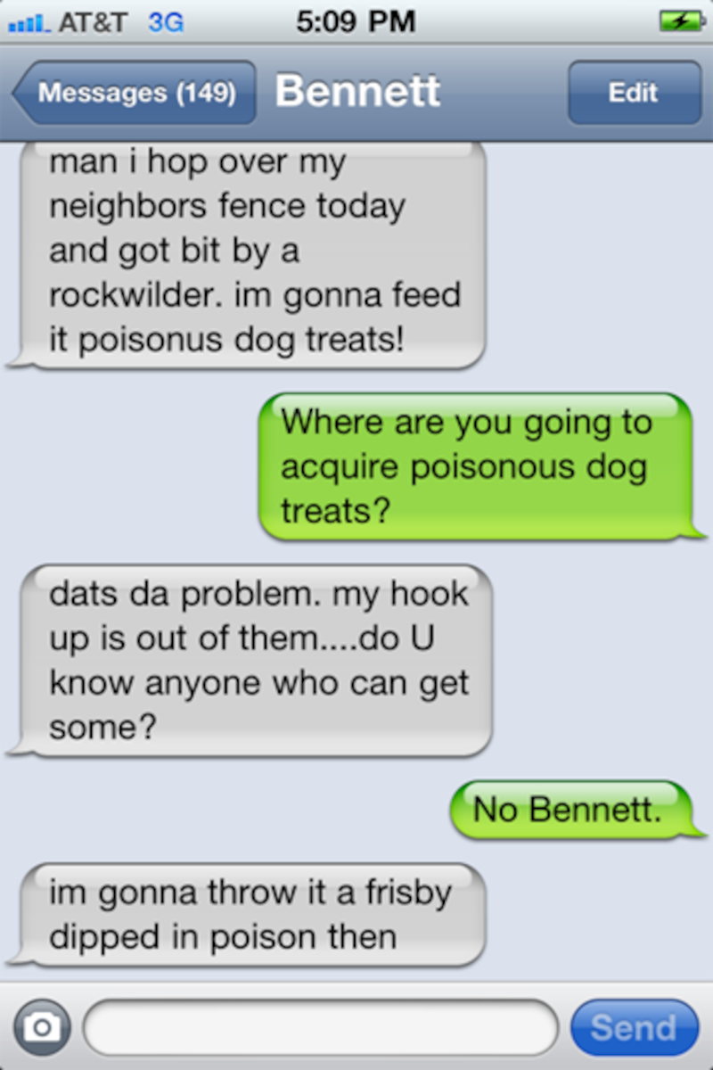 galleries/2011/12/03/cat-sitting-on-staircase-texts-from-bennett-and-other-memes-photos/week-in-memes-from-bennett_x6ts5u