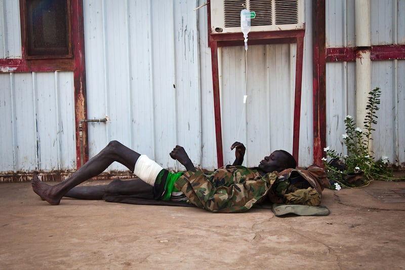 galleries/2012/04/24/sudan-bombs-south-sudan-after-oil-field-fight-photos/south-sudan-conflict-4_wpgyol