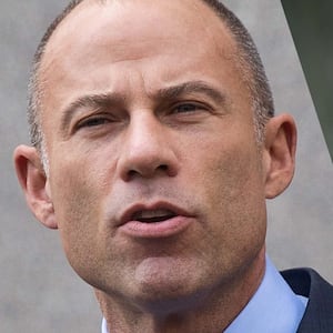 181005-wilstein-collins-avenatti-tease_gvfbuh