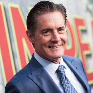 201125-Rothbaum-Kyle-MacLachlan-tease_phrkpn