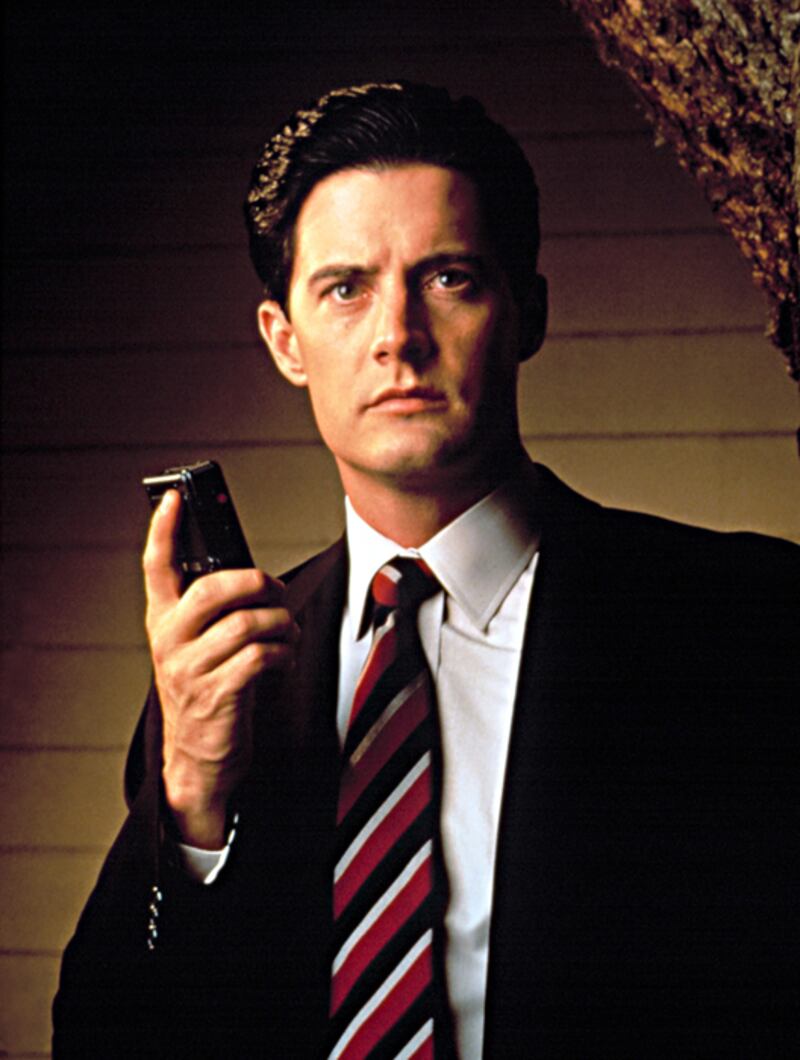 articles/2010/11/30/twin-peaks-reunion-on-psych/twin-peaks---maclachlan_pdkbpp