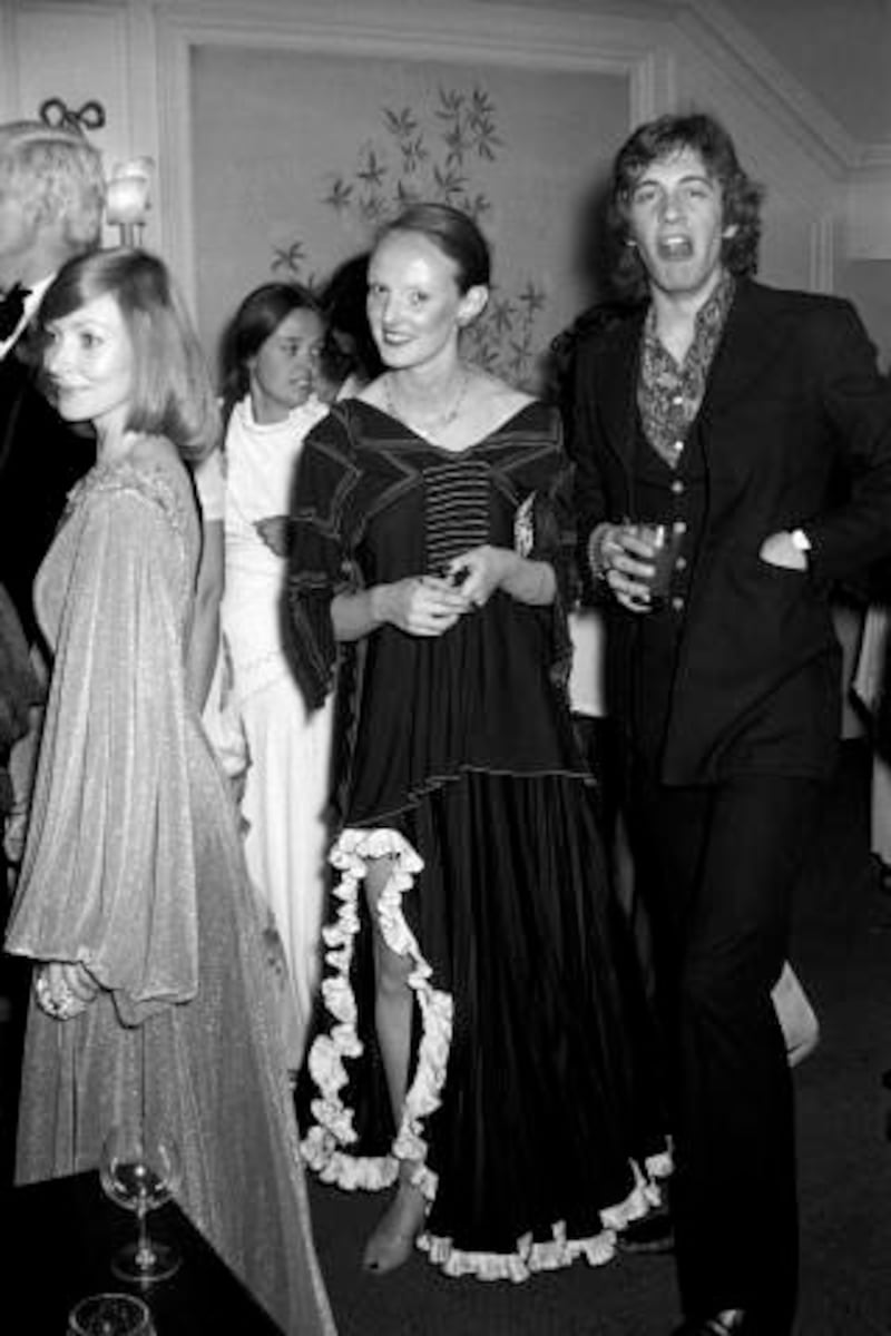 galleries/2012/11/20/grace-coddington-through-the-years-from-young-model-to-vogue-doyenne/grace-coddington-1_yvmw3k