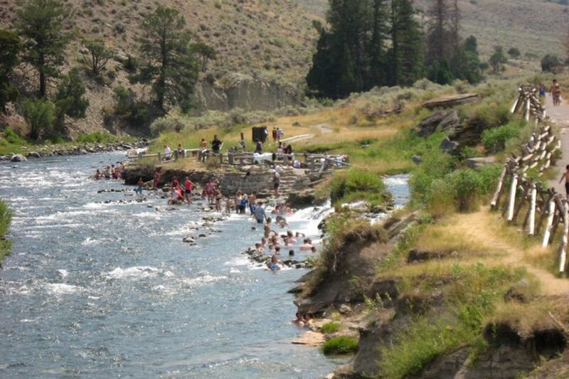 galleries/2014/05/25/beautiful-natural-swimming-holes-around-the-u-s-photos/140723-swimming-holes-gal02_iwuell