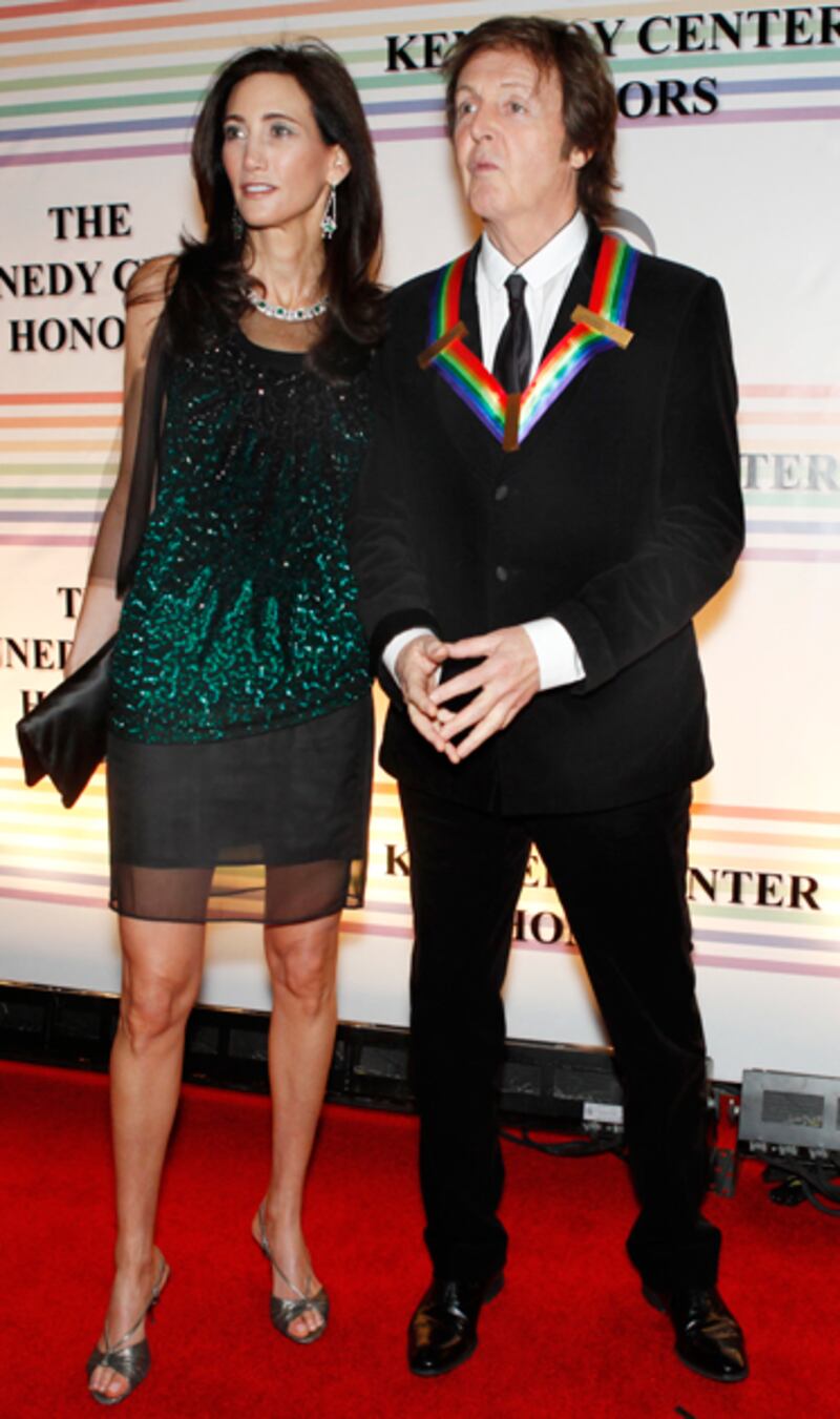 galleries/2010/12/05/kennedy-center-honors/kennedy-center-honors---mccartney_o7bgck