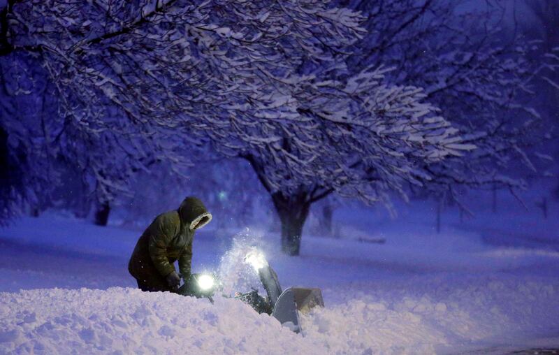 galleries/2012/12/20/blizzard-slams-into-plains-midwest-photos/snow-gal-3_jlrsib