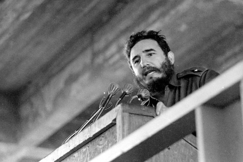 galleries/2016/11/26/fidel-castro-through-the-years-in-photos/160701-fidel-castro4_ognyhc