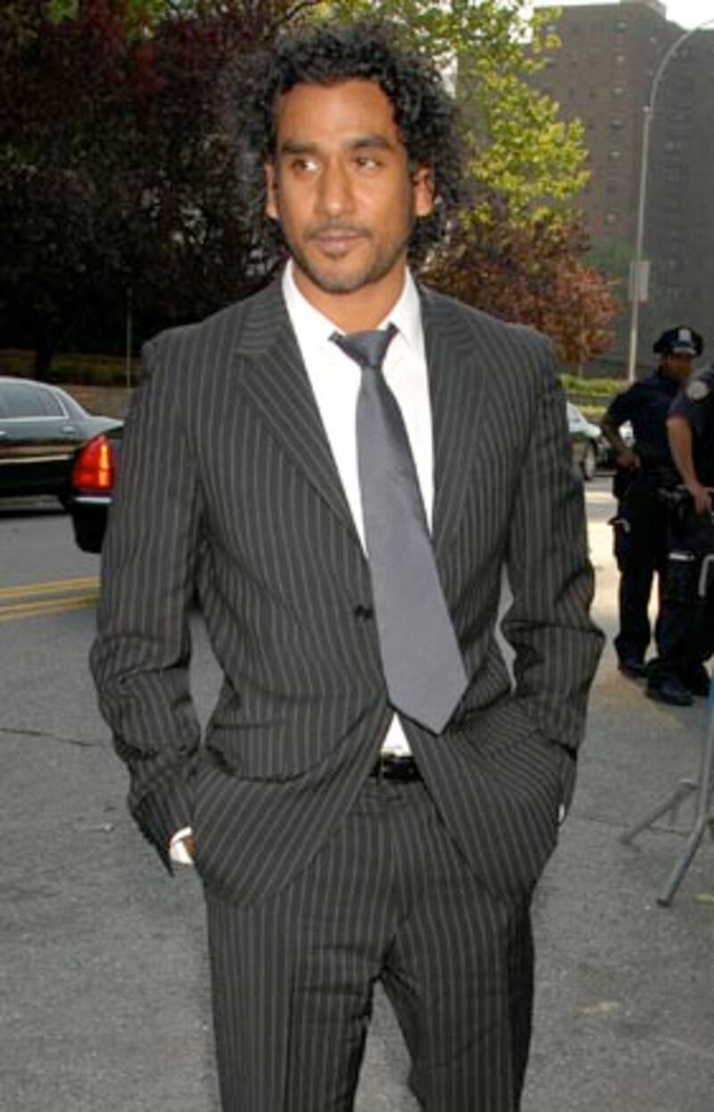 galleries/2009/07/23/celebrity-love-children/love-children---naveen-andrews_byupnv