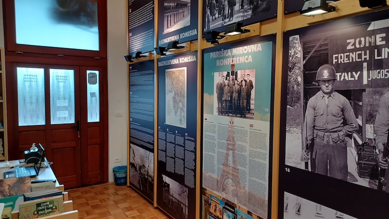 State_border_museum_in_Nova_Gorica_railway_station_1_yt4rk7