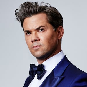 210807-Fallon-Andrew-Rannells-tease_hoatsh