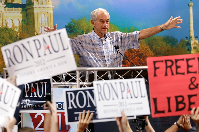 articles/2011/08/29/ron-paul-the-gop-s-leading-crank/ron-paul-straw-poll-tomasky_pqvtbz