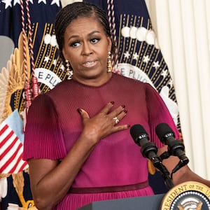 Michelle_Obama_cropped_t7zfqa