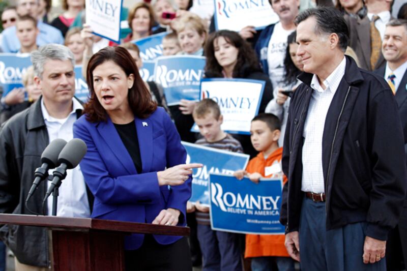 articles/2012/01/11/mitt-romney-s-dilemma-picking-a-running-mate-if-he-s-the-gop-nominee/romney-veepstakes-ayotte_jvwdwr