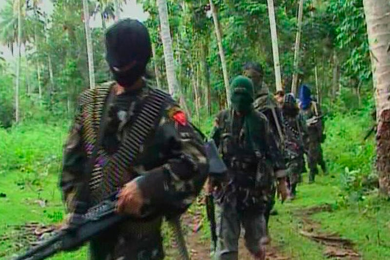 articles/2014/06/10/the-right-didn-t-mind-when-bush-paid-a-ransom-to-terrorists/140609-tomasky-abu-sayyaf-embed_uhmkro