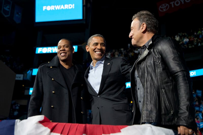 articles/2013/02/28/there-s-no-problem-with-obama-s-hanging-out-with-jay-z-and-tiger-woods/130227-Samuels-Jay-Z-Obama-tease_tl8yrk