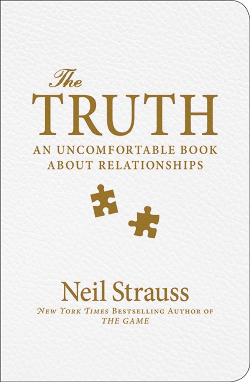 articles/2015/10/15/how-sex-addict-neil-strauss-quit-the-game/151014-crocker-strauss3-embed_petwzp