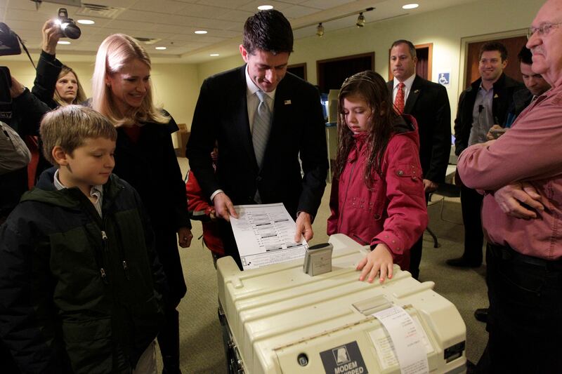 galleries/2012/11/06/scenes-from-election-day-voting-across-the-country-photos/voting-gal-30_rop9rw