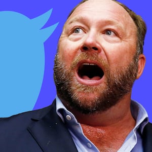 180906-weill-alex-jones-twitter-tease_njnwwf