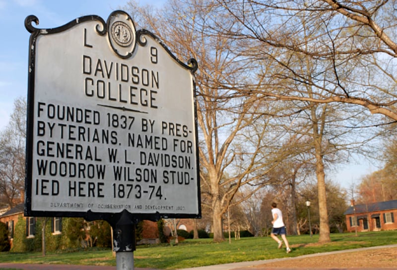 galleries/2010/04/11/the-100-happiest-colleges/happiest-colleges---davidson-college_z38r9y