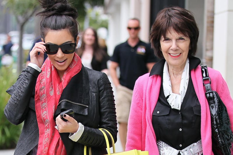 articles/2012/07/10/keeping-up-with-granny-kardashian-meet-mary-jo-shannon/kim-kardashian-grandmother-tease_wnekfx